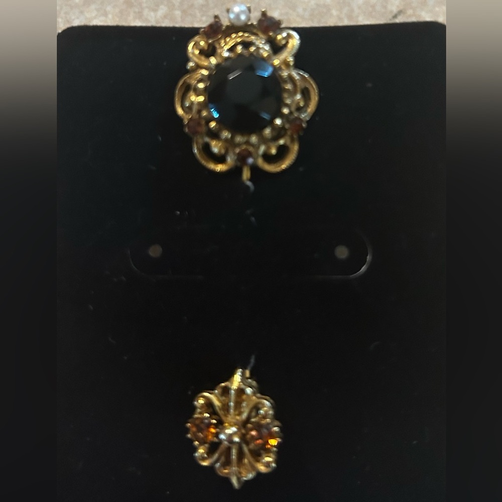 Florenza Vintage Stick Pin with Large Faceted Center Stone
